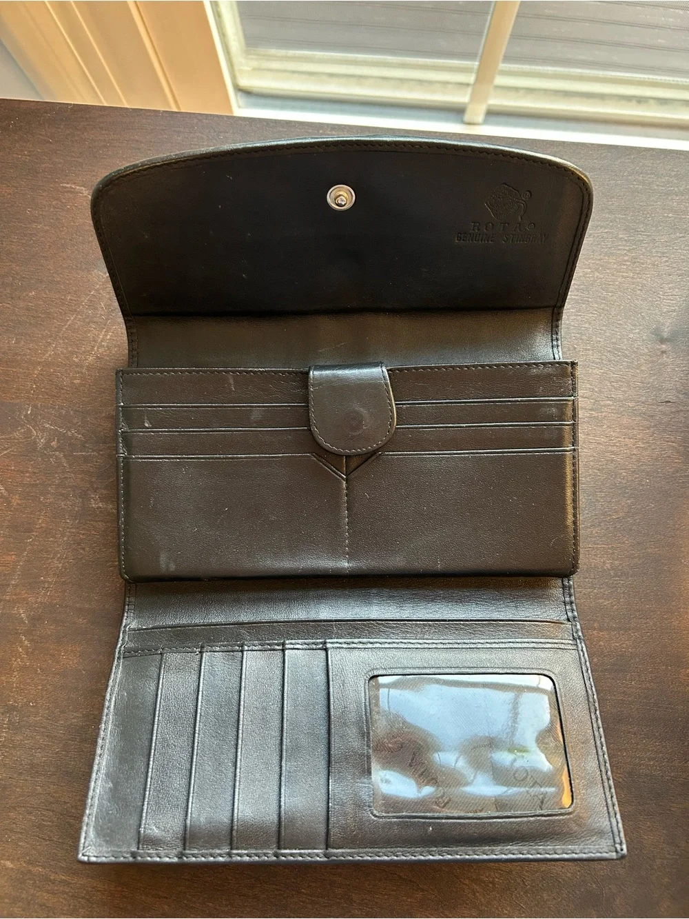 ROTA Genuine Stingray Black and White Foldover Wallet